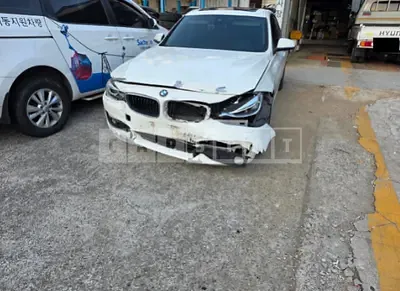 Photo 1 of 26: 2016 BMW 320d xDrive Gran Turismo — Korean insurance auction