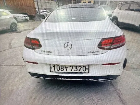 Photo 2 of 27: 2019 Mercedes-Benz C220d 4Matic Coupe, VIN WDDWJ1FBXKF883813 — Korean insurance auction