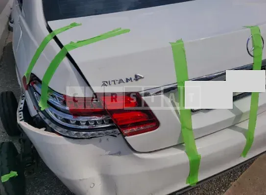 Photo 3 of 3: 2016 Mercedes-Benz E300 4Matic, VIN WDDHF8BB3GB204083 — Korean insurance auction