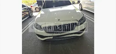 Photo 1 of 28: 2020 Mercedes-Benz E 300 — Korean insurance auction