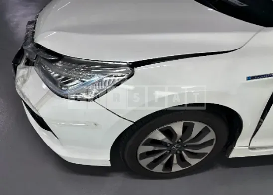 Photo 2 of 26: 2017 Honda Accord Hybrid — Korean insurance auction
