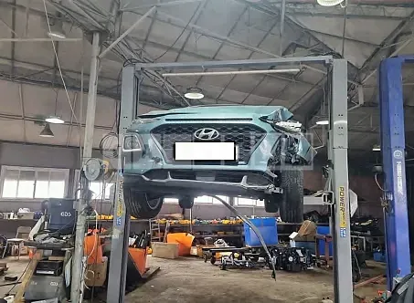 Photo 2 of 48: 2018 Hyundai Kona, VIN KMHK3816GJU005440 — Korean insurance auction