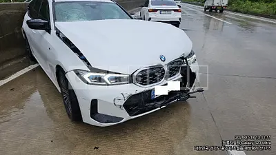 Photo 1 of 50: 2023 BMW M340i xDrive Touring — Korean insurance auction
