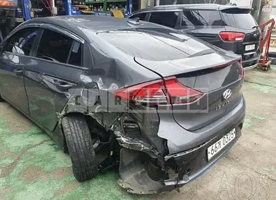 Photo 1 of 6: 2016 Hyundai Modern Ionic, VIN KMHC751CGGU004836 — Korean insurance auction