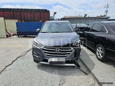 Photo 1 of 21: 2017 Hyundai Tucson TL — Korean insurance auction