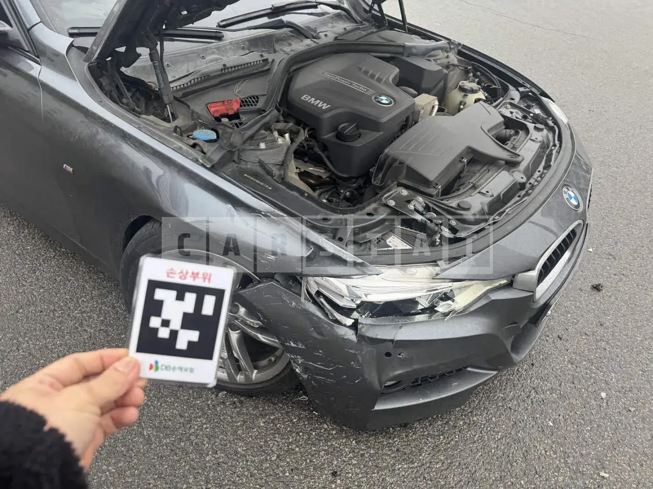 Photo 2 of 18: 2016 BMW 320i, VIN WBA8A9106HK823354 — Korean insurance auction