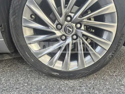 Photo 1 of 3: 2018 Lexus (parts) ES300h Wheels — Korean insurance auction
