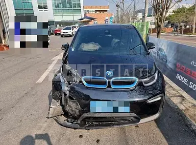 Photo 1 of 25: 2019 BMW i3, VIN WBY8P2103K7D97272 — Korean insurance auction