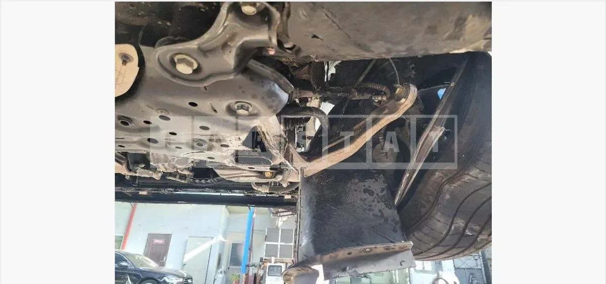 Photo 2 of 25: 2019 Hyundai IONIQ Hybrid — Korean insurance auction