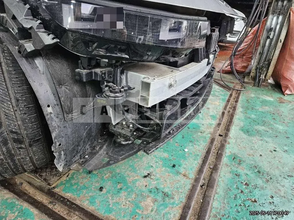 Photo 3 of 3: 2021 Hyundai (parts) IONIQ 5 Headlamp — Korean insurance auction