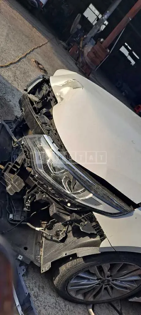 Photo 2 of 10: 2019 Kia K5, VIN KNAGU411BKA264351 — Korean insurance auction