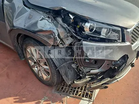 Photo 2 of 18: 2016 Kia Sorento, VIN KNAPH81ABGA209640 — Korean insurance auction