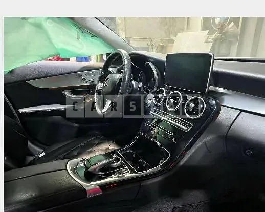 Photo 2 of 51: 2016 Mercedes-Benz C220 d — Korean insurance auction
