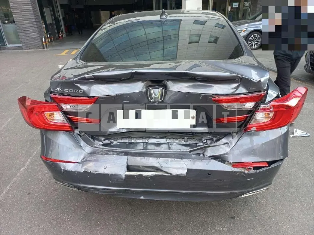 Photo 2 of 5: 2019 Honda Accord 1.5T — Korean insurance auction