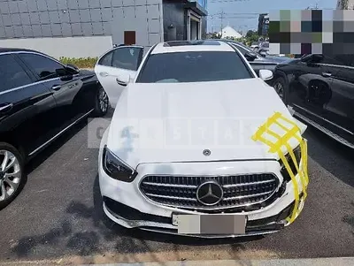 Photo 1 of 30: 2020 Mercedes-Benz E250, VIN W1KZF4FB6MA897336 — Korean insurance auction