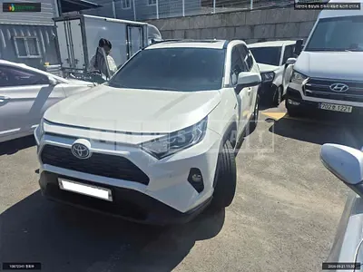 2020 TOYOTA LAVE 4 HYBRID 2WD