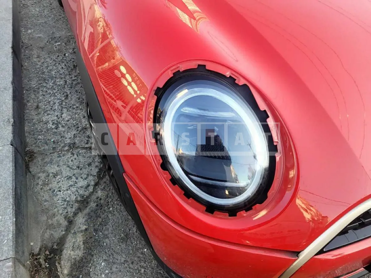 Photo 2 of 49: 2024 MINI Cooper S — Korean insurance auction