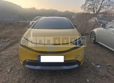 Photo 1 of 26: 2024 Toyota Prius — Korean insurance auction