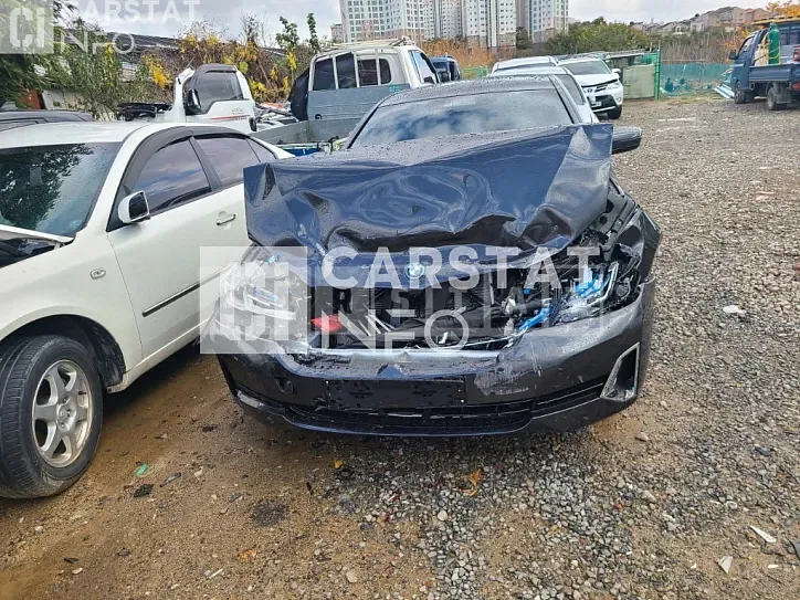 Photo 2 of 6: 2021 BMW 530e, VIN WBA51AG05NCH59375 — Korean insurance auction