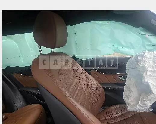 Photo 2 of 40: 2022 Mercedes-Benz GLC300 4Matic — Korean insurance auction