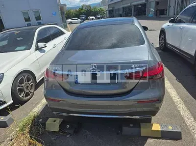 Photo 1 of 21: 2022 Mercedes-Benz E350 4Matic — Korean insurance auction
