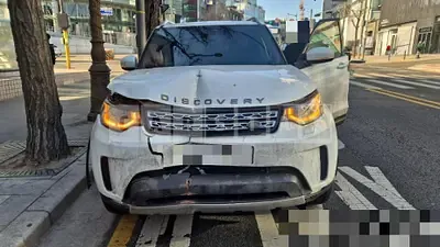 Photo 1 of 66: 2017 Land Rover Discovery TD6 — Korean insurance auction