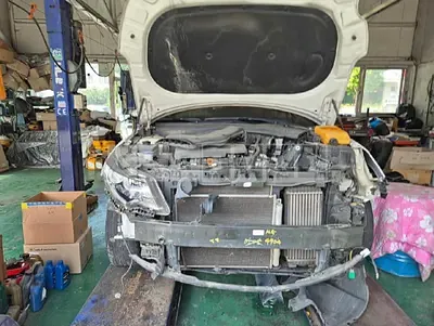 Photo 1 of 27: 2016 Kia K5 — Korean insurance auction