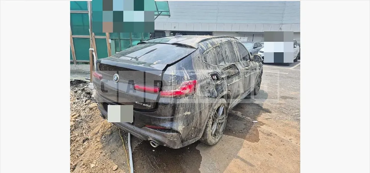 Photo 2 of 13: 2020 BMW X4 xDrive20d M Sport X — Korean insurance auction