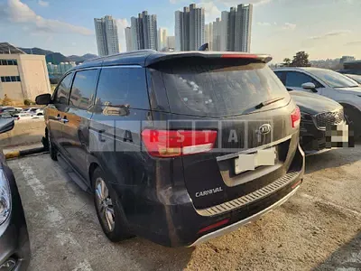 Photo 1 of 15: 2018 Kia Carnivals, VIN KNAMD81ABJS430755 — Korean insurance auction