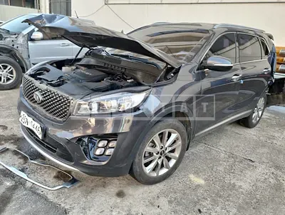 Photo 1 of 25: 2017 Kia Sorento, VIN KNAPH81ABHA308128 — Korean insurance auction