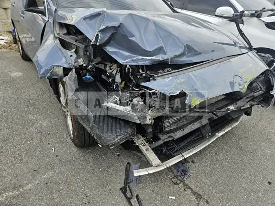 Photo 2 of 13: 2021 BMW 218d Gran Coupe — Korean insurance auction