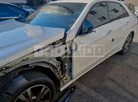 Photo 2 of 9: 2016 Mercedes-Benz E220 CDI, VIN WDDHF0CB9GB186057 — Korean insurance auction