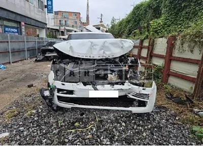 Photo 1 of 50: 2016 Land Rover Range Rover 4.4d — Korean insurance auction