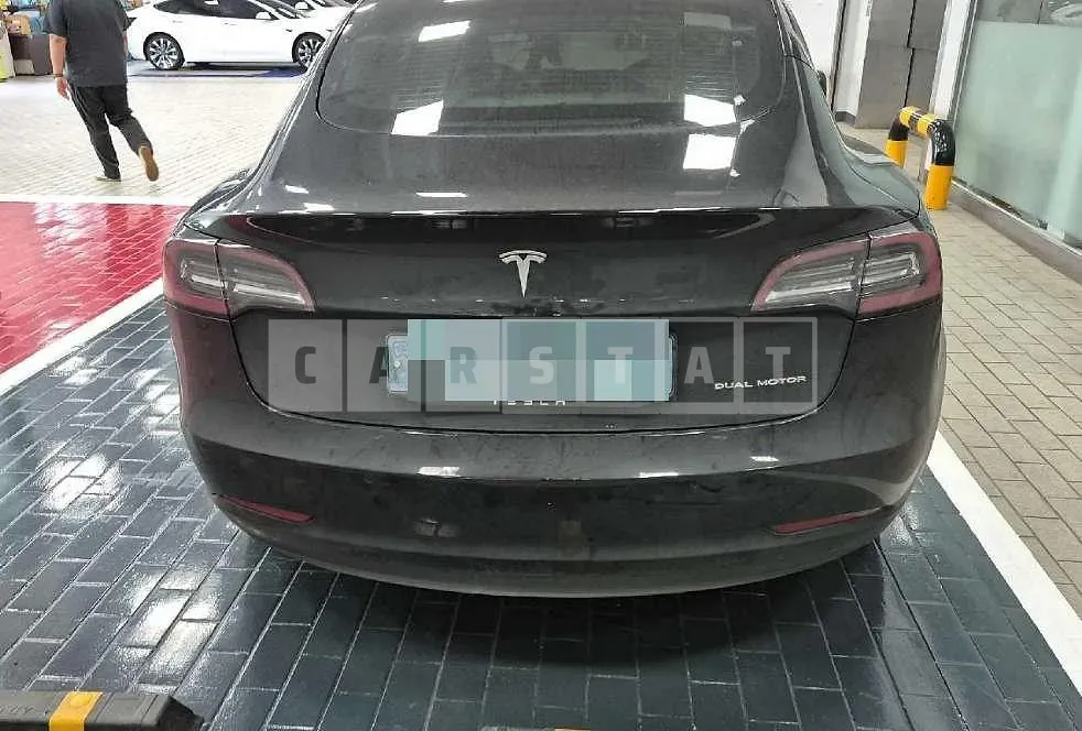 Photo 2 of 29: 2021 Tesla Model 3 Long Range — Korean insurance auction