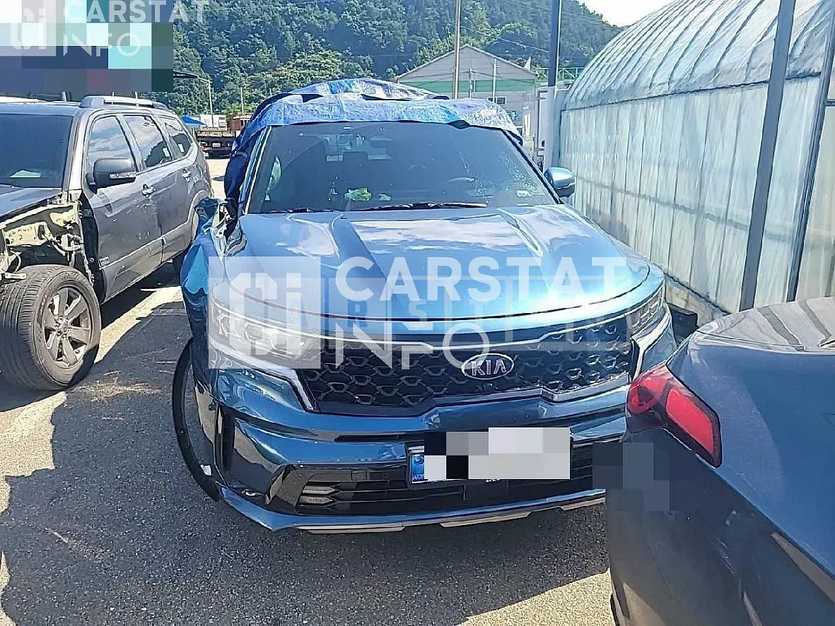 Photo 2 of 9: 2021 Kia Sorento 2.2 — Korean insurance auction