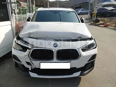 2021 BMW X2 xDrive20i