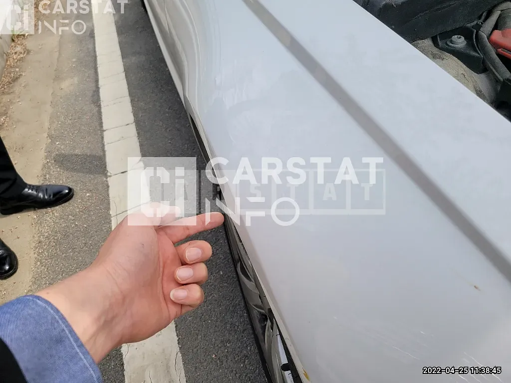 Photo 2 of 33: 2015 Audi A6 35 TDI, VIN WAUZZZ4G8FN044457 — Korean insurance auction