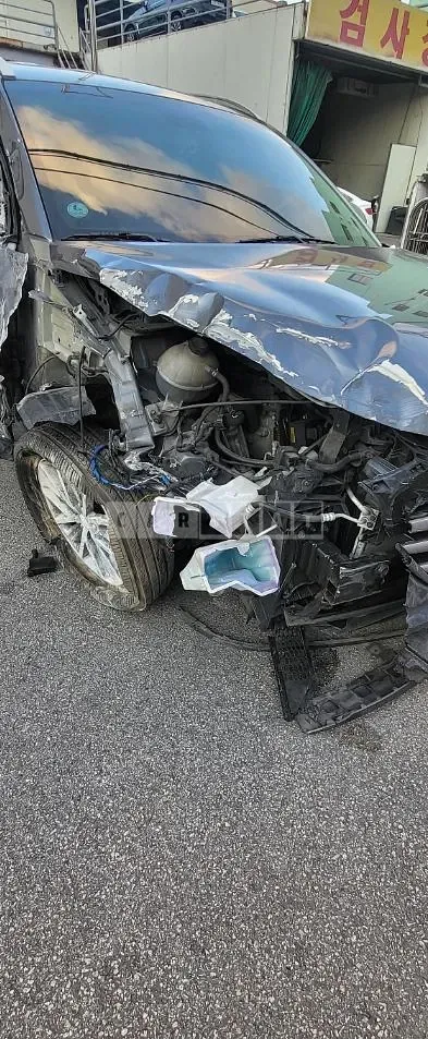 Photo 2 of 10: 2016 Hyundai Tucson TL 1.7 — Korean insurance auction
