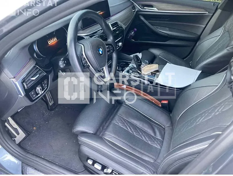 Photo 2 of 24: 2017 BMW 530i xDrive, VIN WBAJD9101HWC10451 — Korean insurance auction