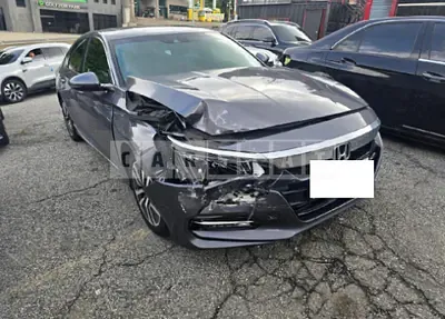 Photo 1 of 10: 2019 Honda Accord Hybrid — Korean insurance auction