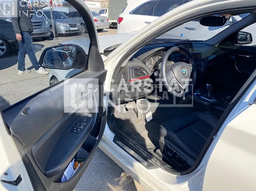 Photo 2 of 8: 2015 BMW 118d, VIN WBA1C1101FJ839493 — Korean insurance auction