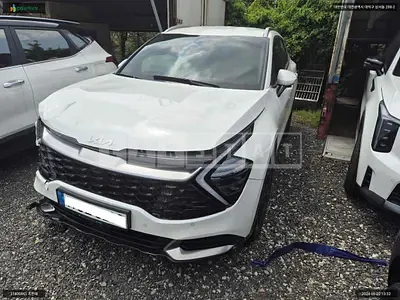 Photo 1 of 13: 2021 Kia Sportage, VIN KNAPV81BGNK030628 — Korean insurance auction