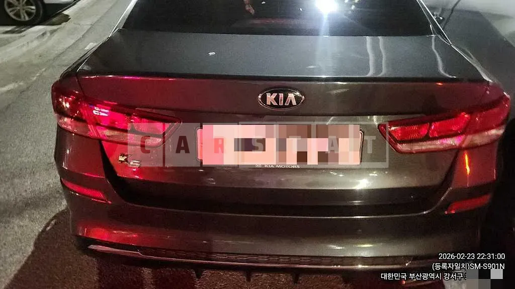 Photo 2 of 7: 2018 Kia K5 LPI 2.0 — Korean insurance auction