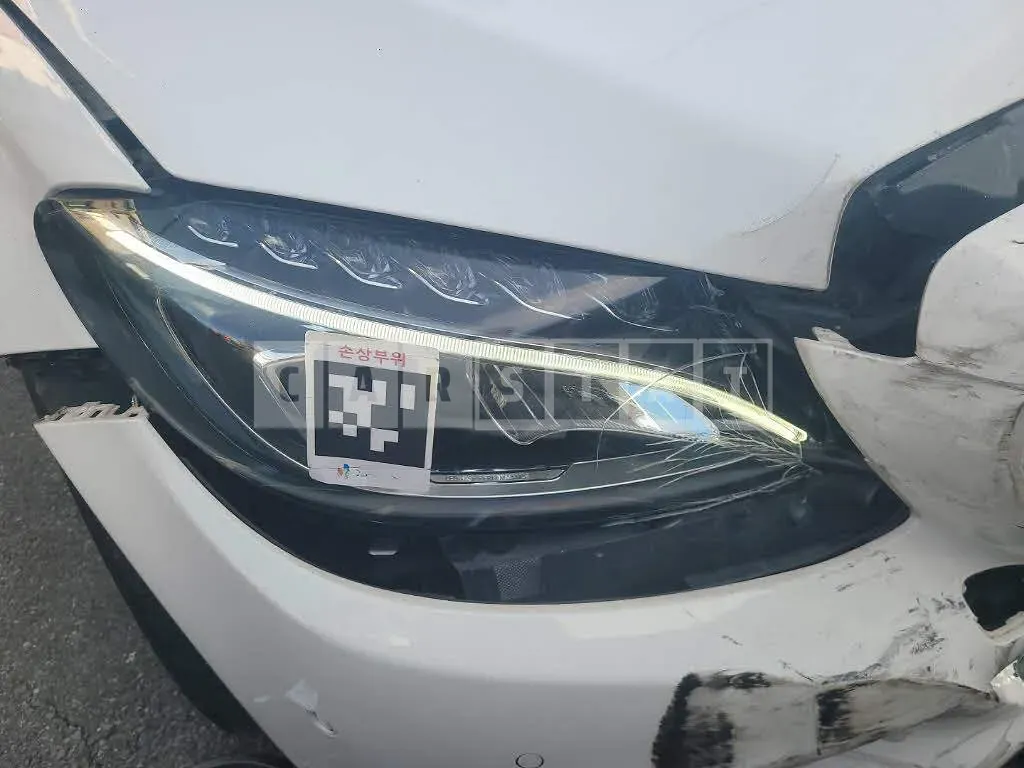 Photo 2 of 6: 2016 Mercedes-Benz C220 d, VIN WDDWF0EBXGR189397 — Korean insurance auction