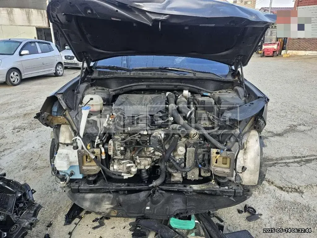 Photo 2 of 38: 2021 Hyundai Santa Fe TM — Korean insurance auction