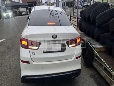 Photo 1 of 28: 2018 Kia K5 — Korean insurance auction