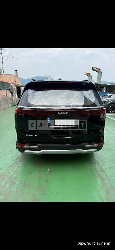 Photo 1 of 10: 2022 Kia Carnival Gasoline — Korean insurance auction