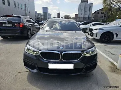 Photo 1 of 30: 2018 BMW 520d — Korean insurance auction