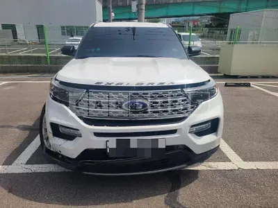 Photo 1 of 6: 2019 Ford Explorer 2.3 — Korean insurance auction