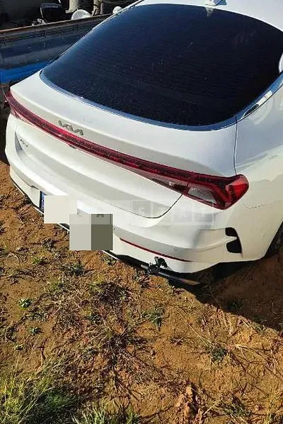 Photo 1 of 25: 2021 Kia K5 — Korean insurance auction
